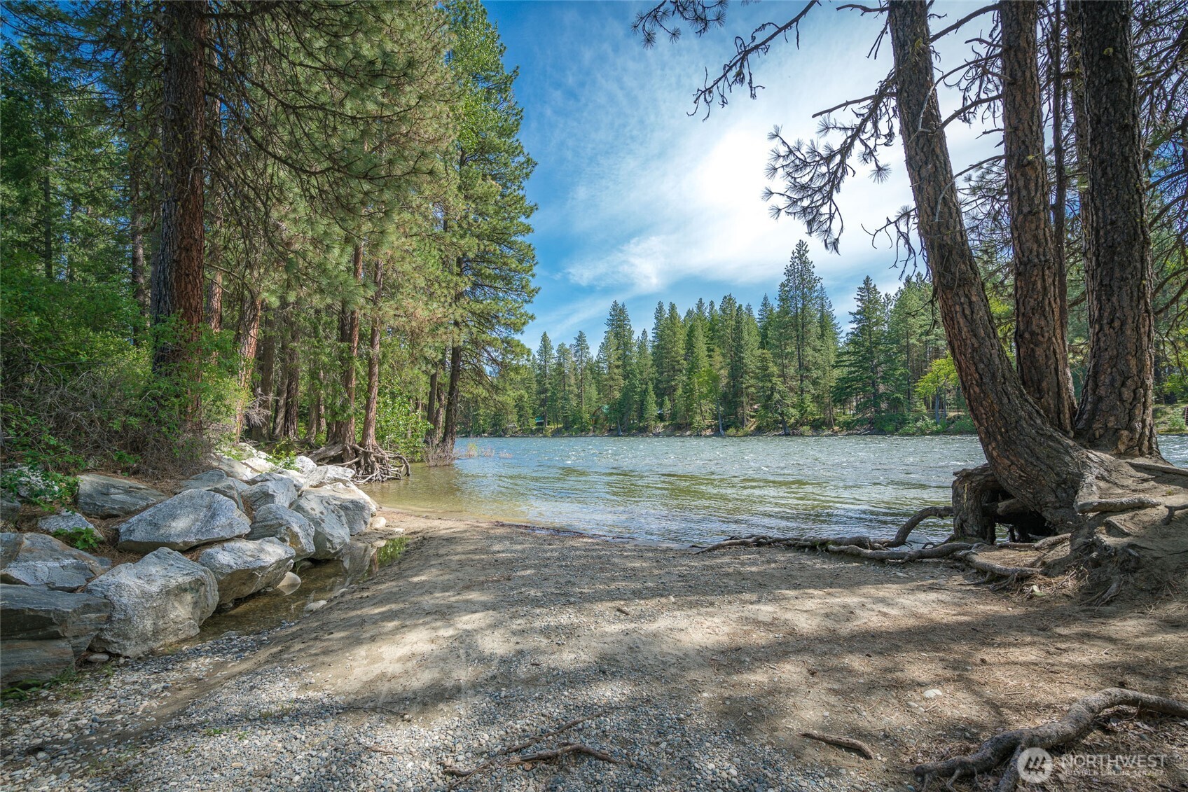 25312 Saddle Street , Leavenworth, WA 98826