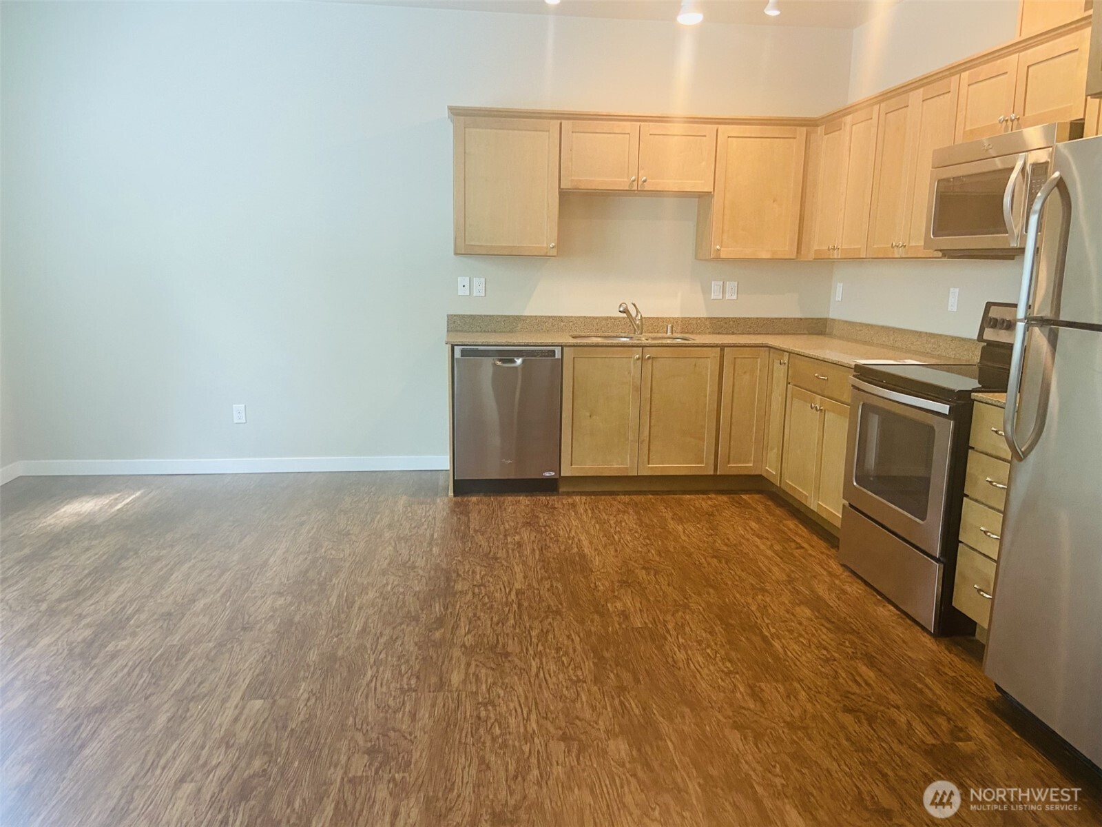 8872 Depot Rd. #203, Lynden, WA 98264