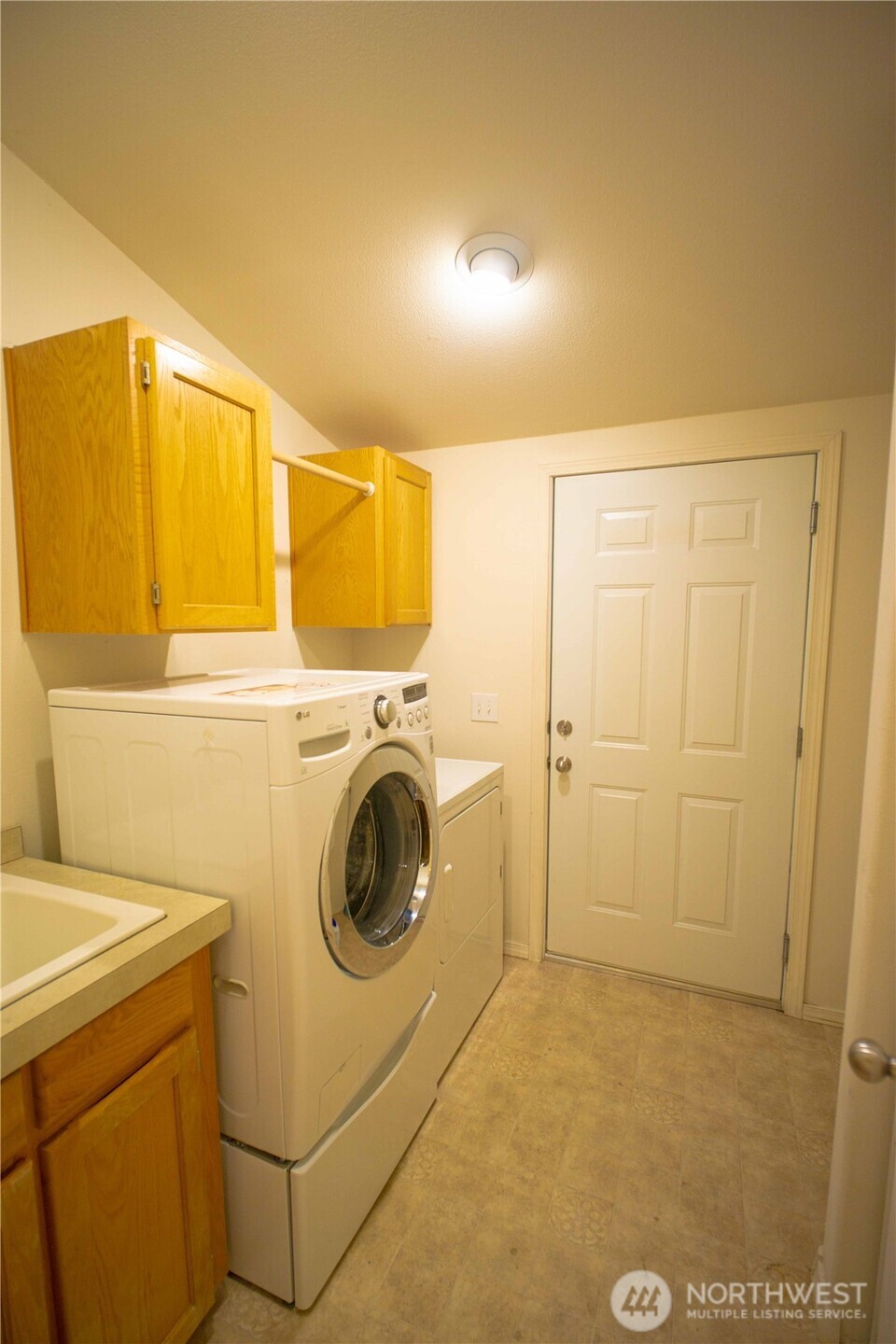 660 Elk Loop , Sequim, WA 98382