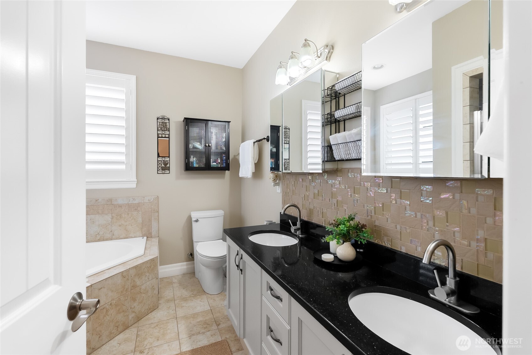 4371 Castlerock Drive , Blaine, WA 98230