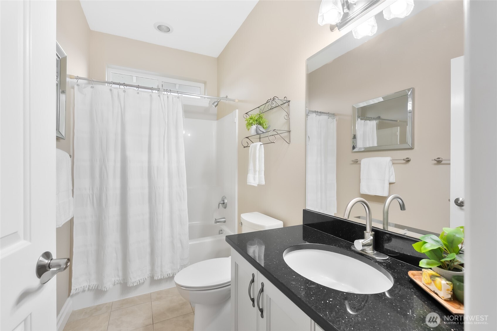 4371 Castlerock Drive , Blaine, WA 98230