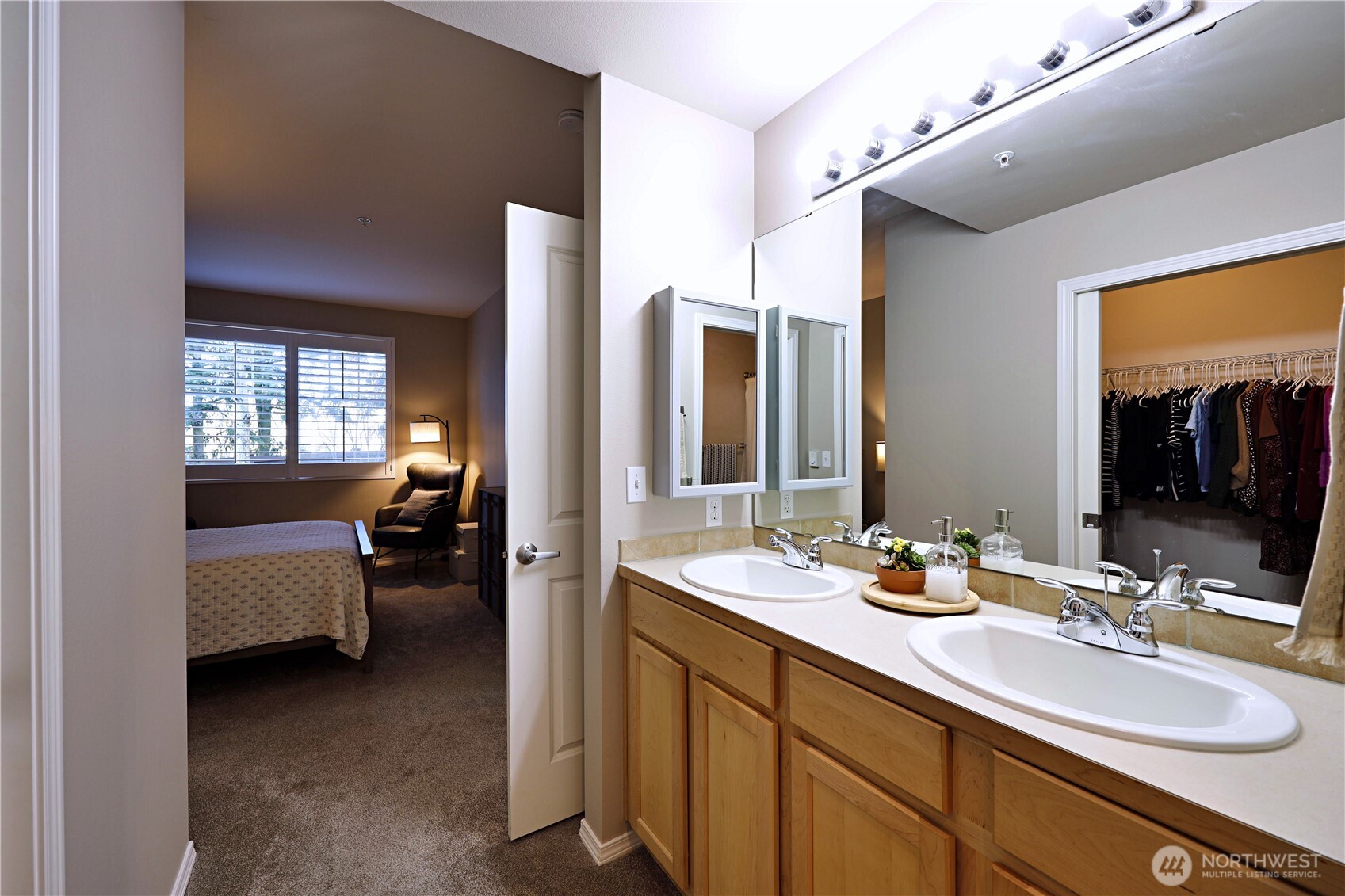 1031 61st St SE #106, Auburn, WA 98092