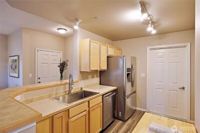1031 61st St SE #106, Auburn, WA 98092 - Photo 10