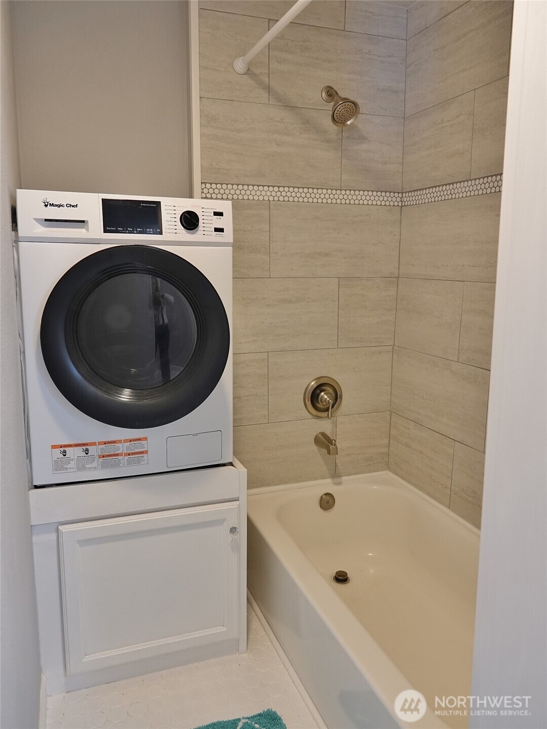 137 S Razor Clam Drive SW, Ocean Shores, WA 98569