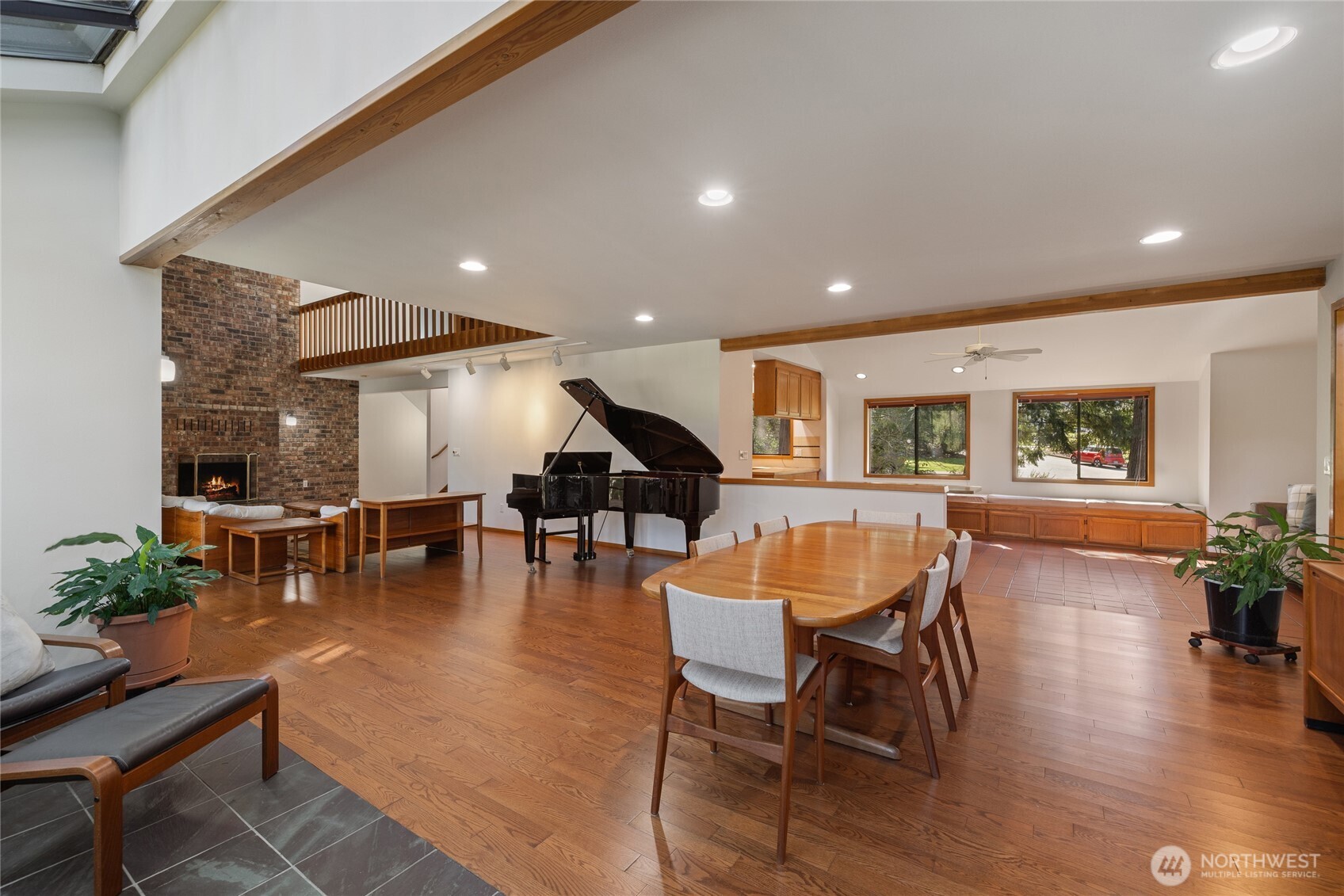 323 Keach Court , Steilacoom, WA 98388