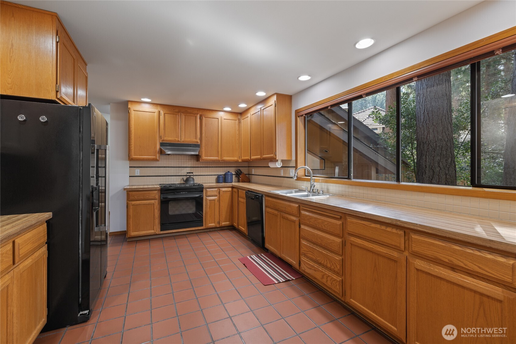 323 Keach Court , Steilacoom, WA 98388