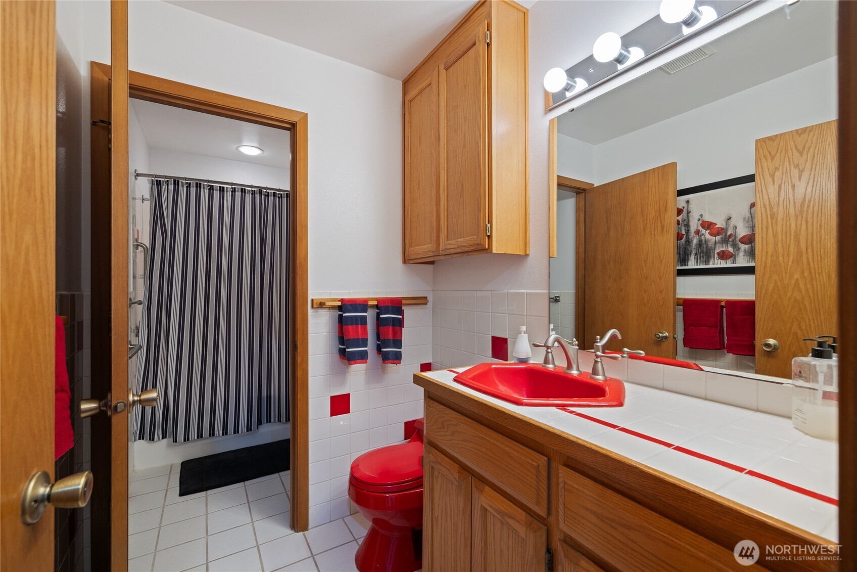 323 Keach Court , Steilacoom, WA 98388