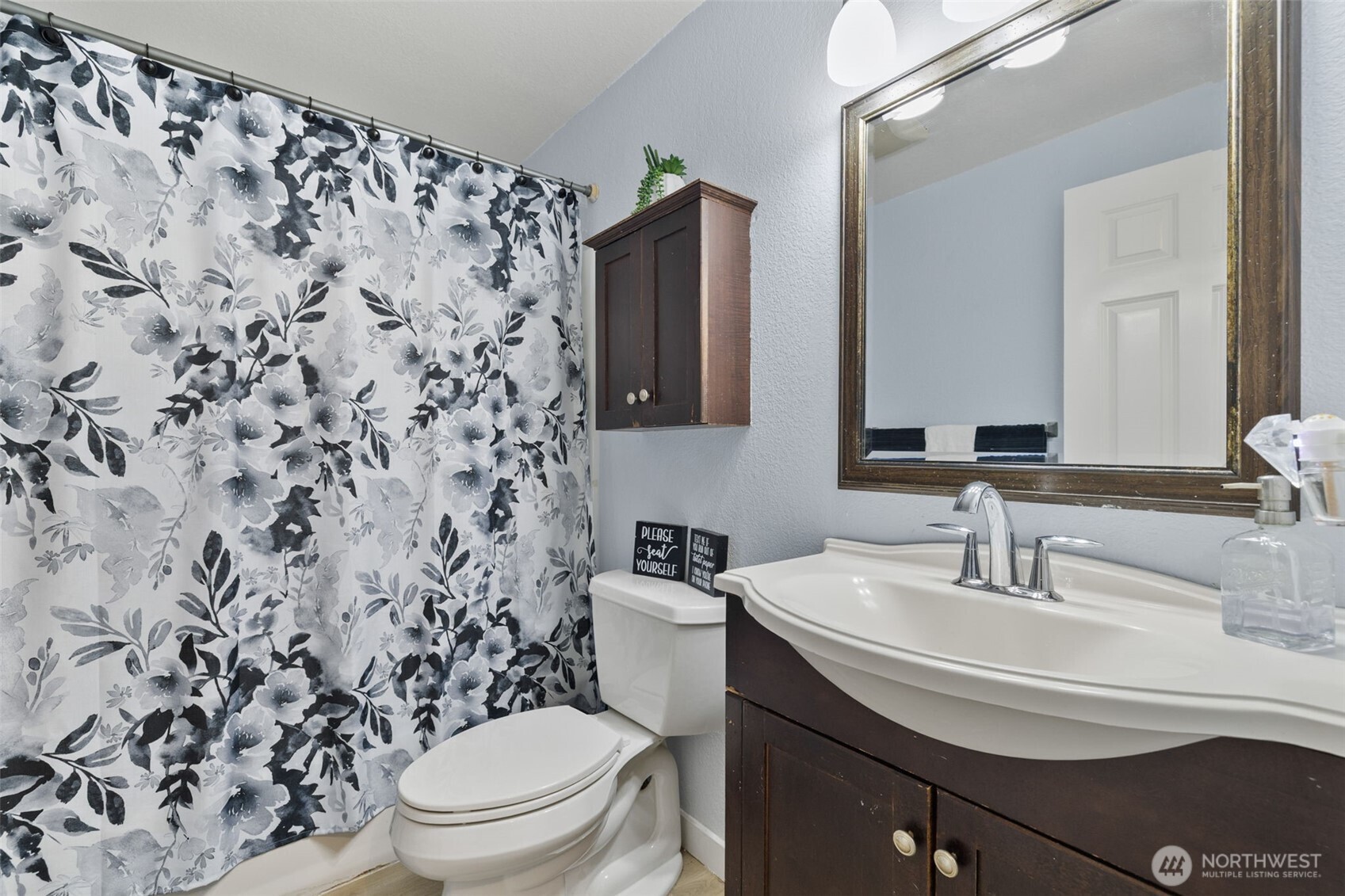 31 NE Skipper Court , Belfair, WA 98528