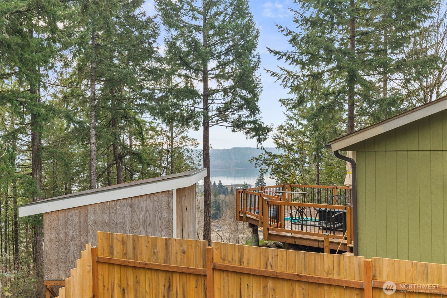 31 NE Skipper Court , Belfair, WA 98528