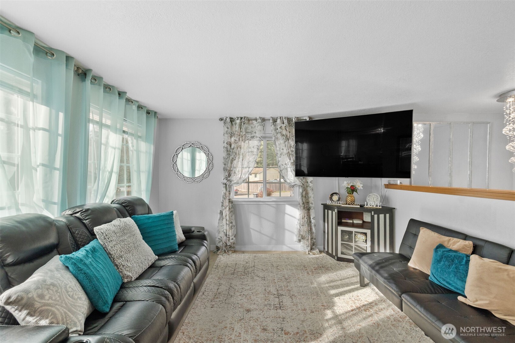 31 NE Skipper Court , Belfair, WA 98528