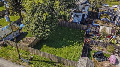 909 S Ainsworth Avenue , Tacoma, WA 98405