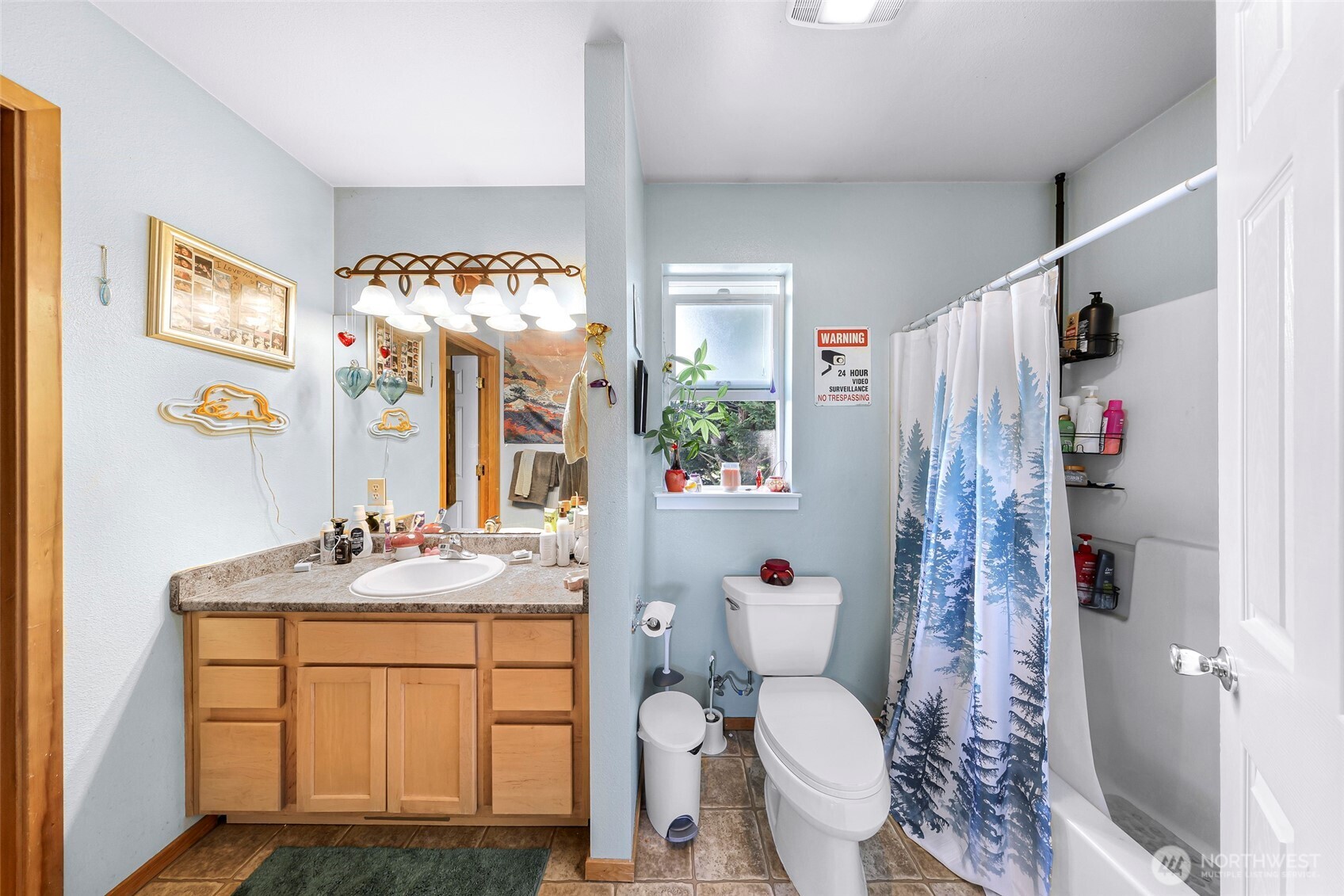 1121 22nd Street , Bellingham, WA 98225