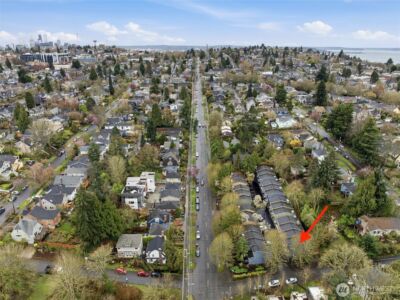 301 W Raye Street #201, Seattle, WA 98119 - Photo 35