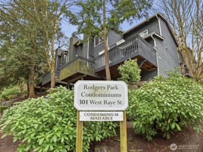 301 W Raye Street #201, Seattle, WA 98119 - Photo 37