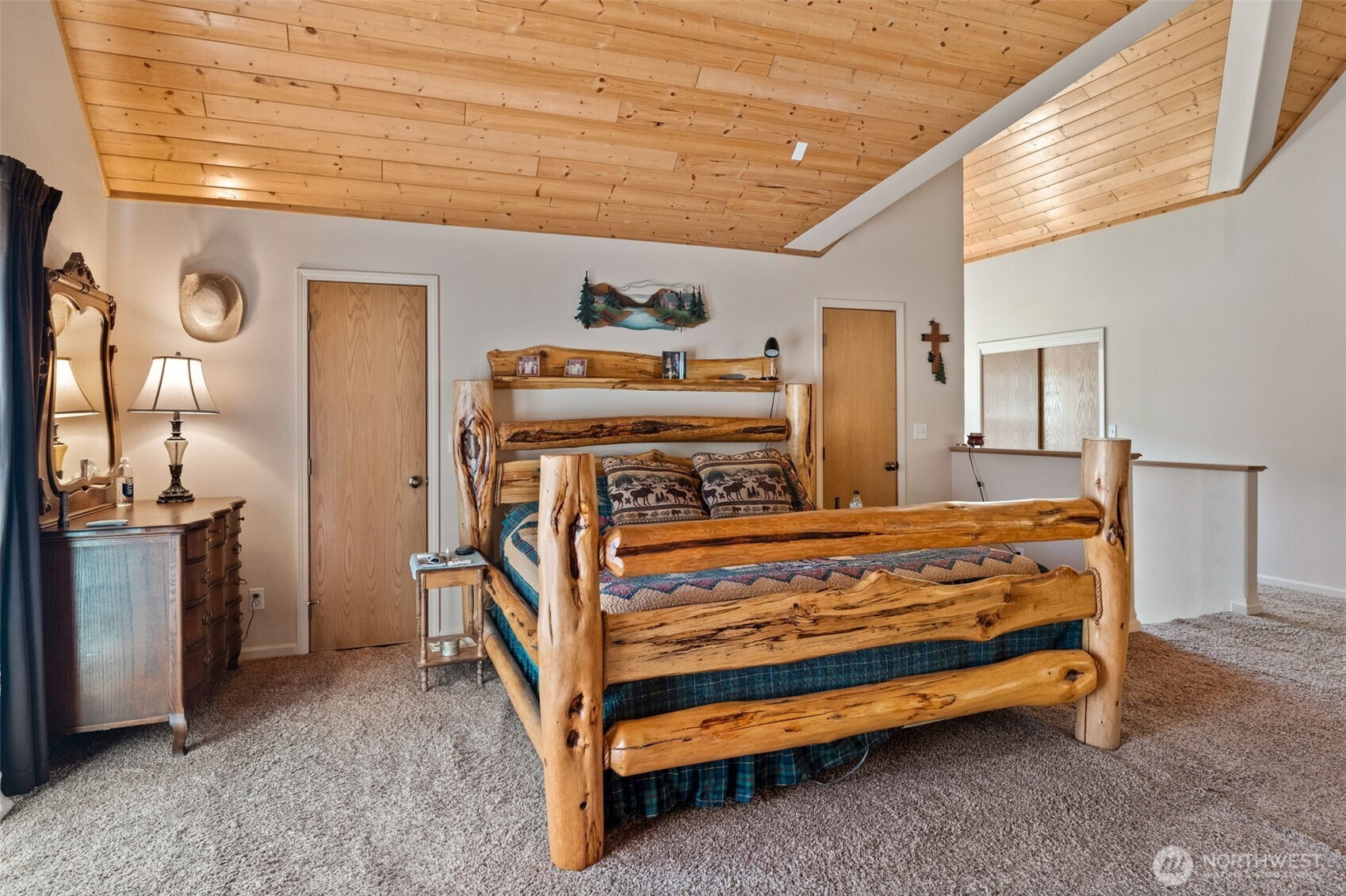 2876 Deep Lake South Shore Road , Colville, WA 99114