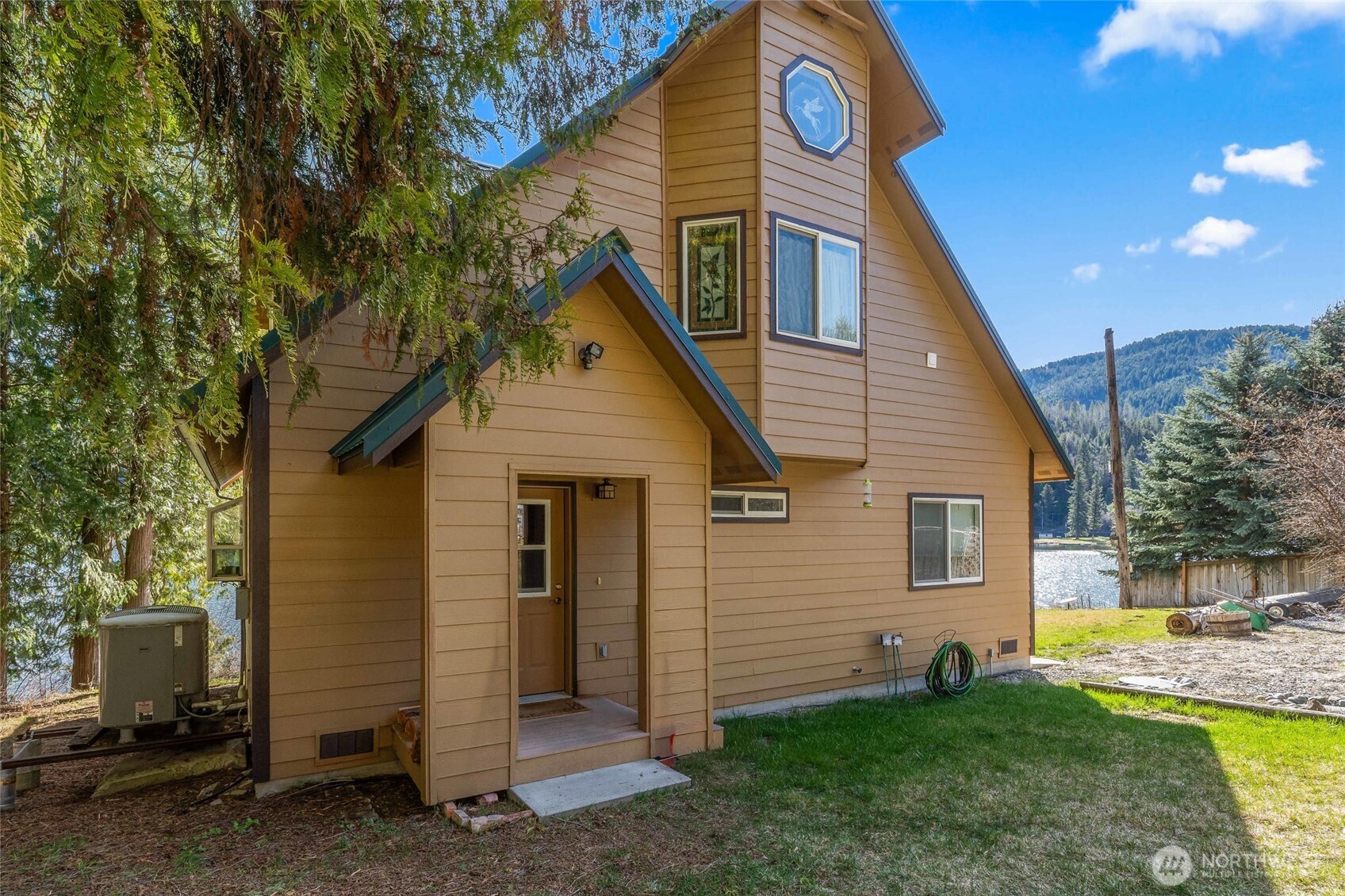 2876 Deep Lake South Shore Road , Colville, WA 99114
