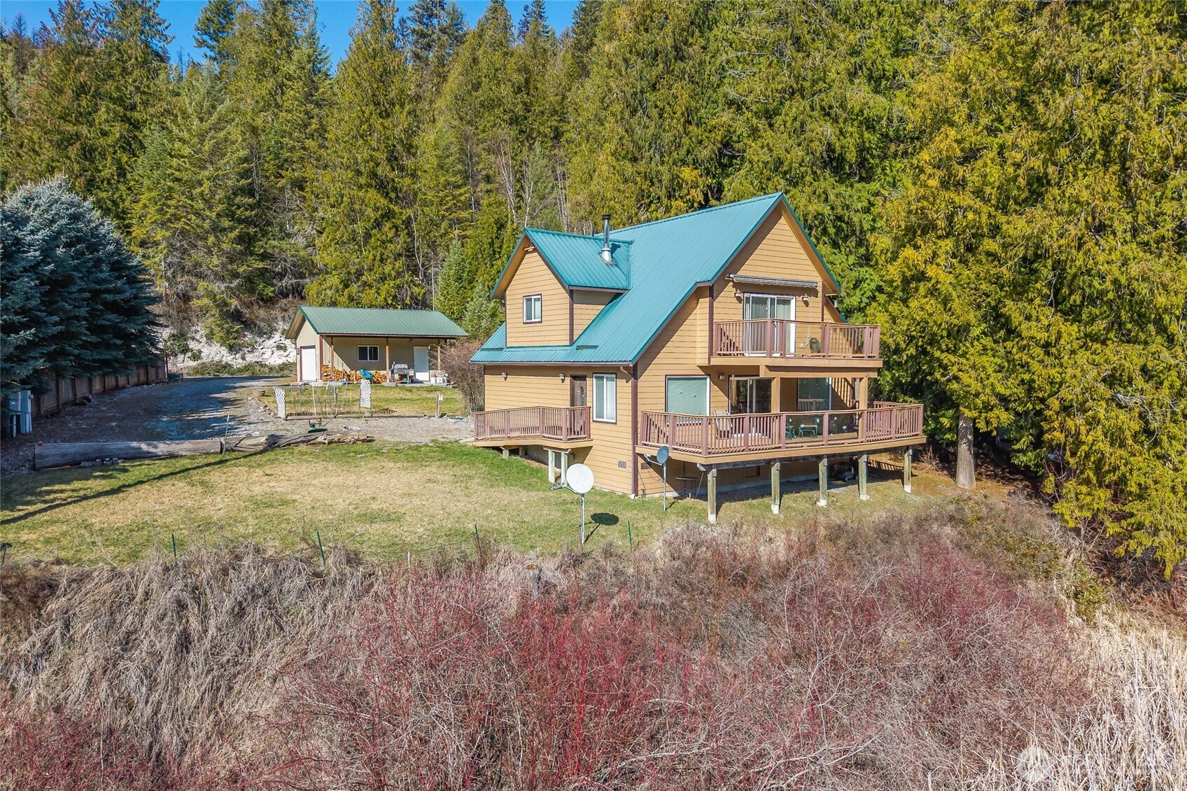 2876 Deep Lake South Shore Road , Colville, WA 99114