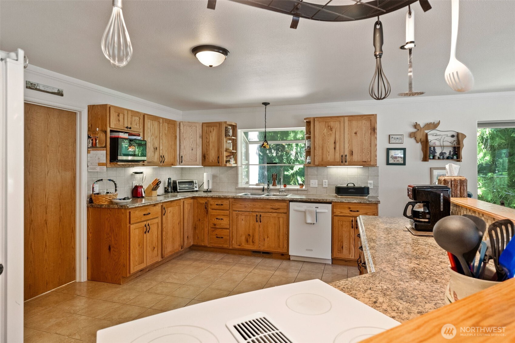 2876 Deep Lake South Shore Road , Colville, WA 99114
