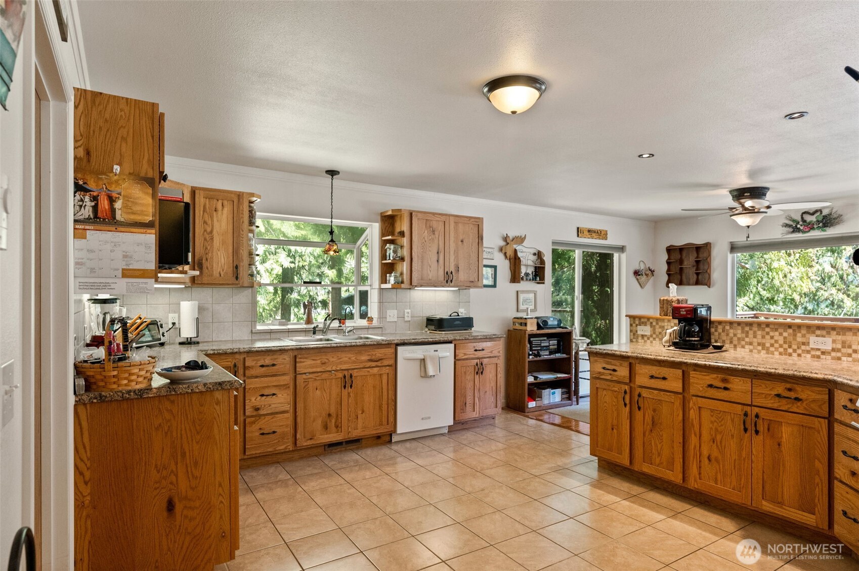 2876 Deep Lake South Shore Road , Colville, WA 99114