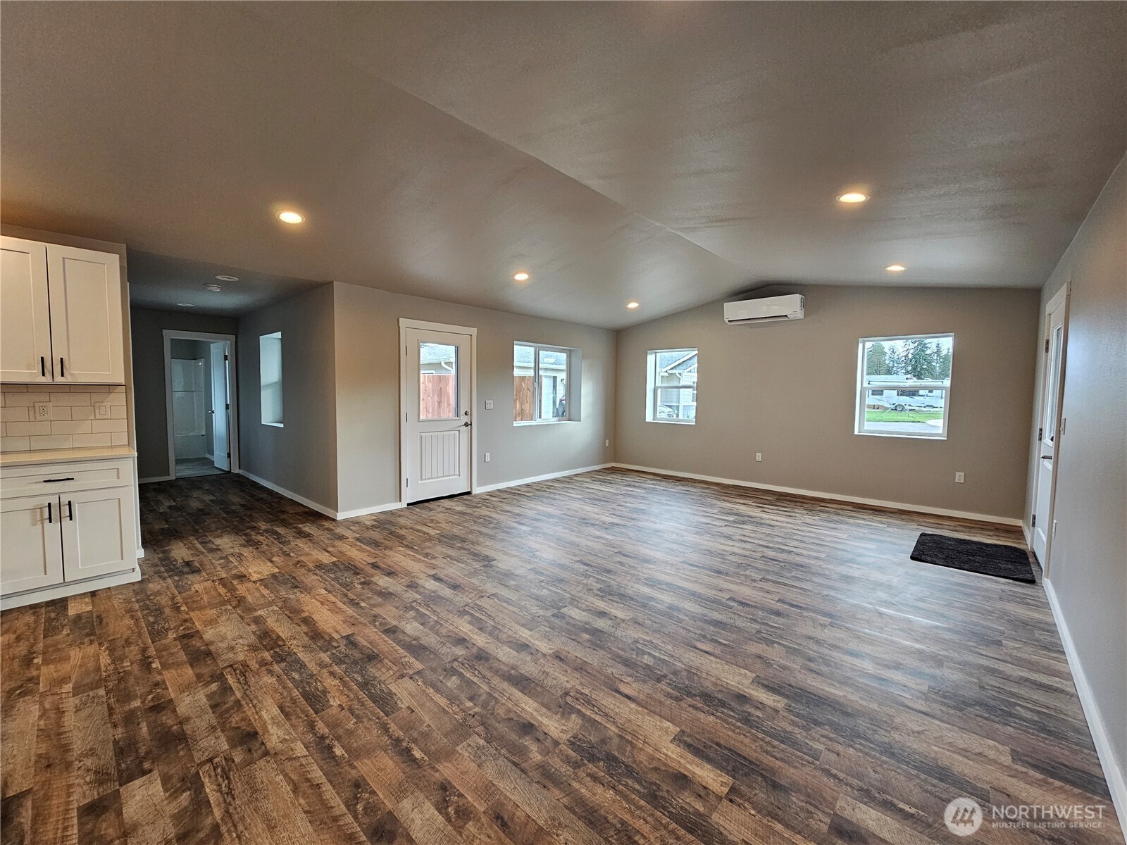 16 Pebble Creek Court , Elma, WA 98541