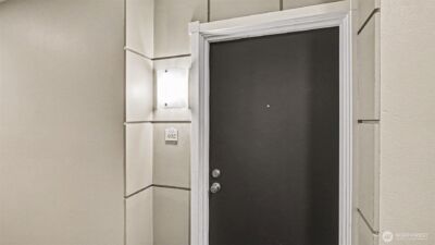 220 1st Street #402, Kirkland, WA 98033 - Photo 5