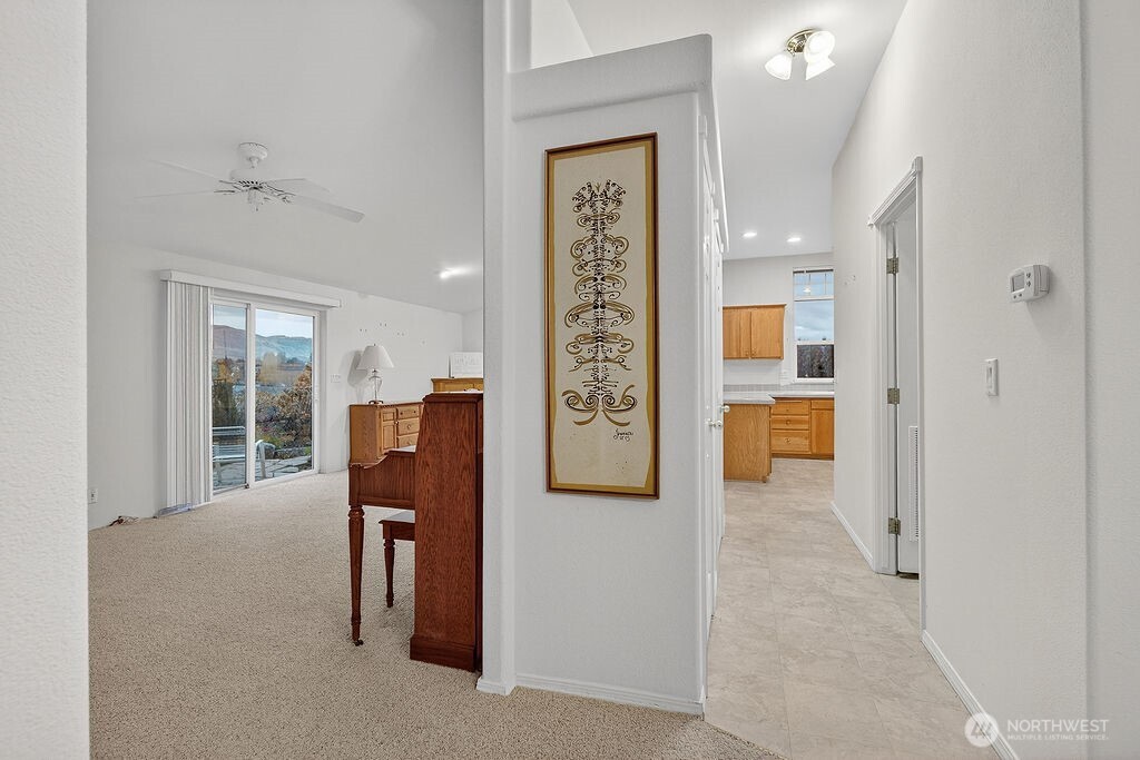 584 Canyon Drive , East Wenatchee, WA 98802