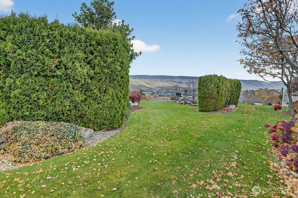 584 Canyon Drive , East Wenatchee, WA 98802