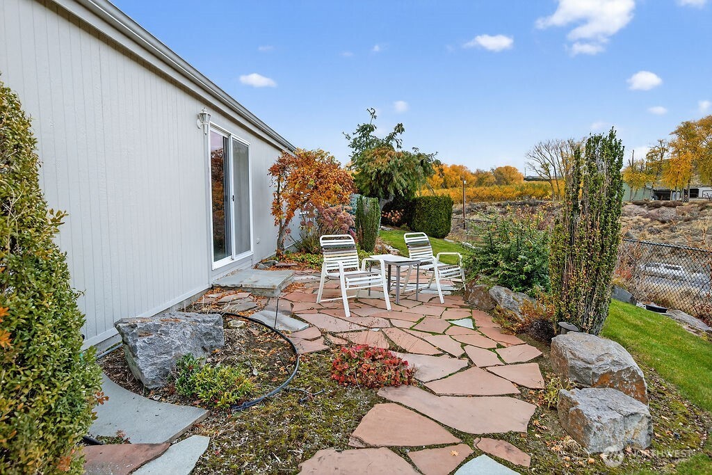 584 Canyon Drive , East Wenatchee, WA 98802