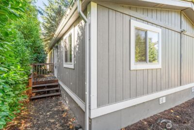 8517 Thuja Avenue SE, Yelm, WA 98597-9766 - Photo 2