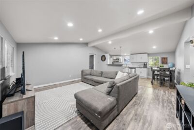 8517 Thuja Avenue SE, Yelm, WA 98597-9766 - Photo 4