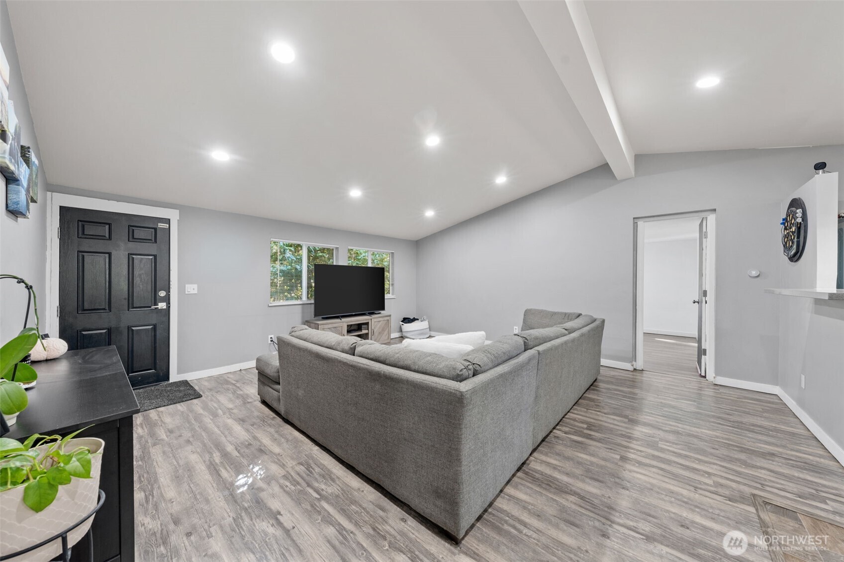 8517 Thuja Avenue SE, Yelm, WA 98597-9766