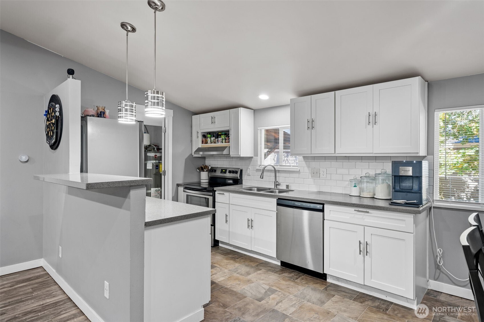 8517 Thuja Avenue SE, Yelm, WA 98597-9766