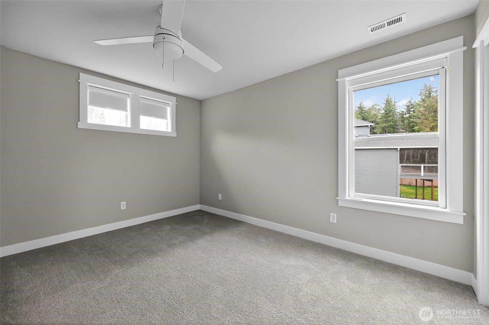 5550 NW Bonfire Court , Bremerton, WA 98312-2155