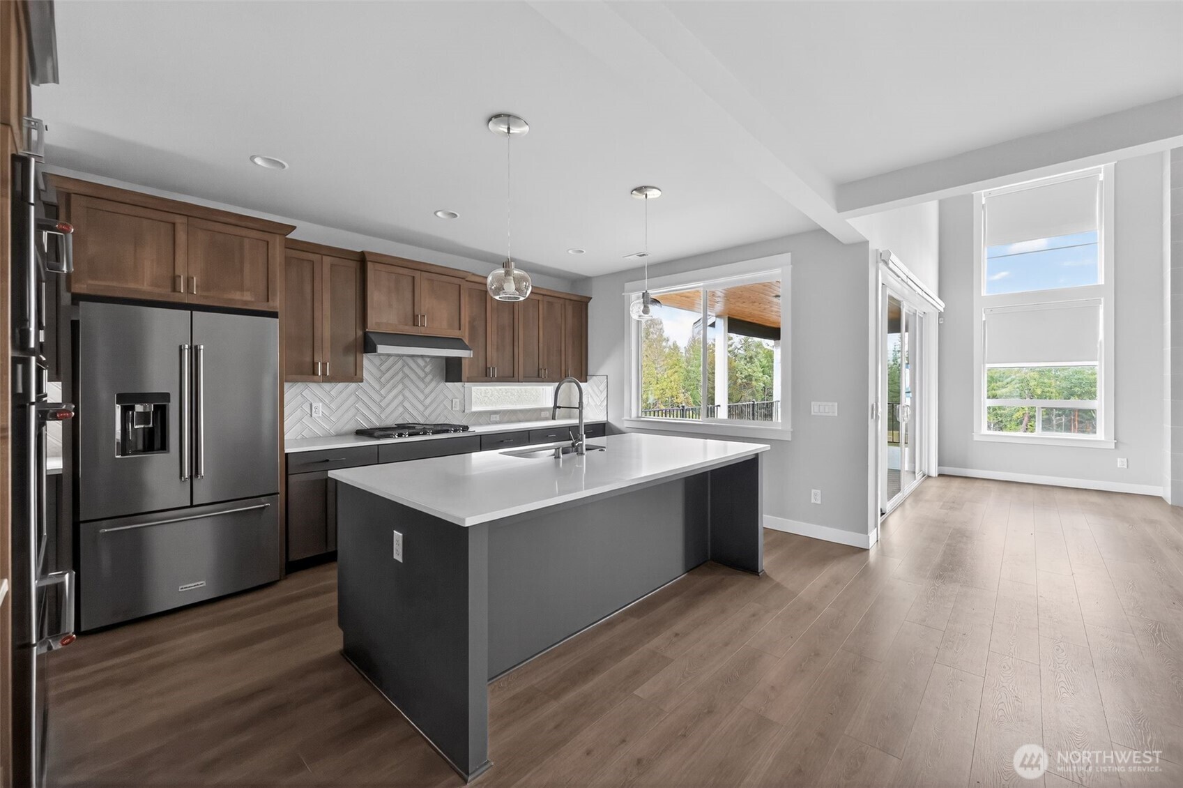 5550 NW Bonfire Court , Bremerton, WA 98312-2155