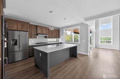 5550 NW Bonfire Court , Bremerton, WA 98312-2155 - Photo 18