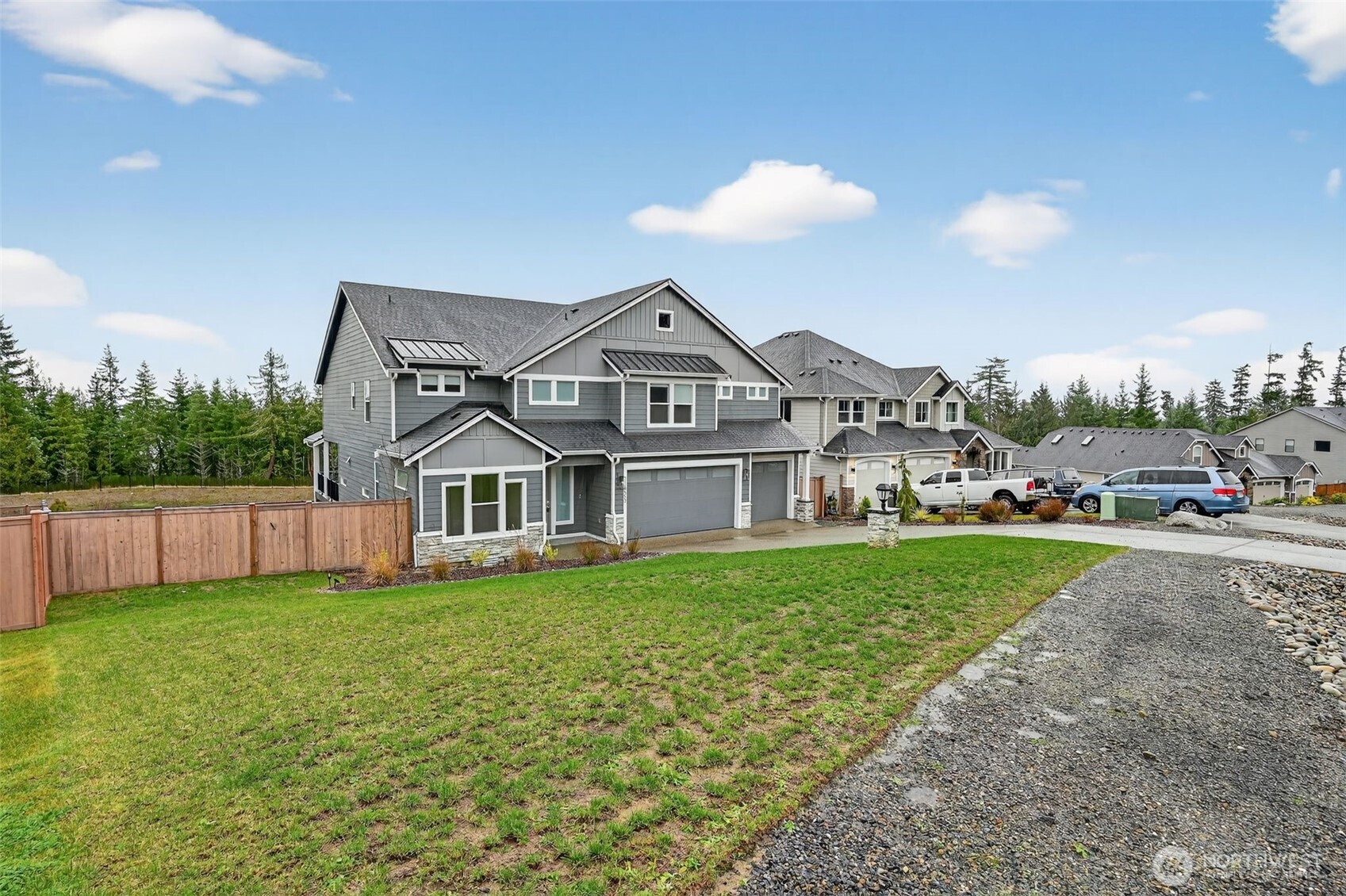 5550 NW Bonfire Court , Bremerton, WA 98312-2155