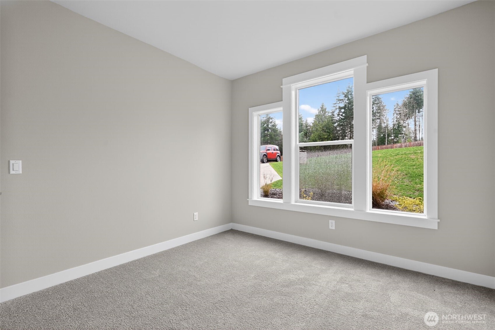 5550 NW Bonfire Court , Bremerton, WA 98312-2155