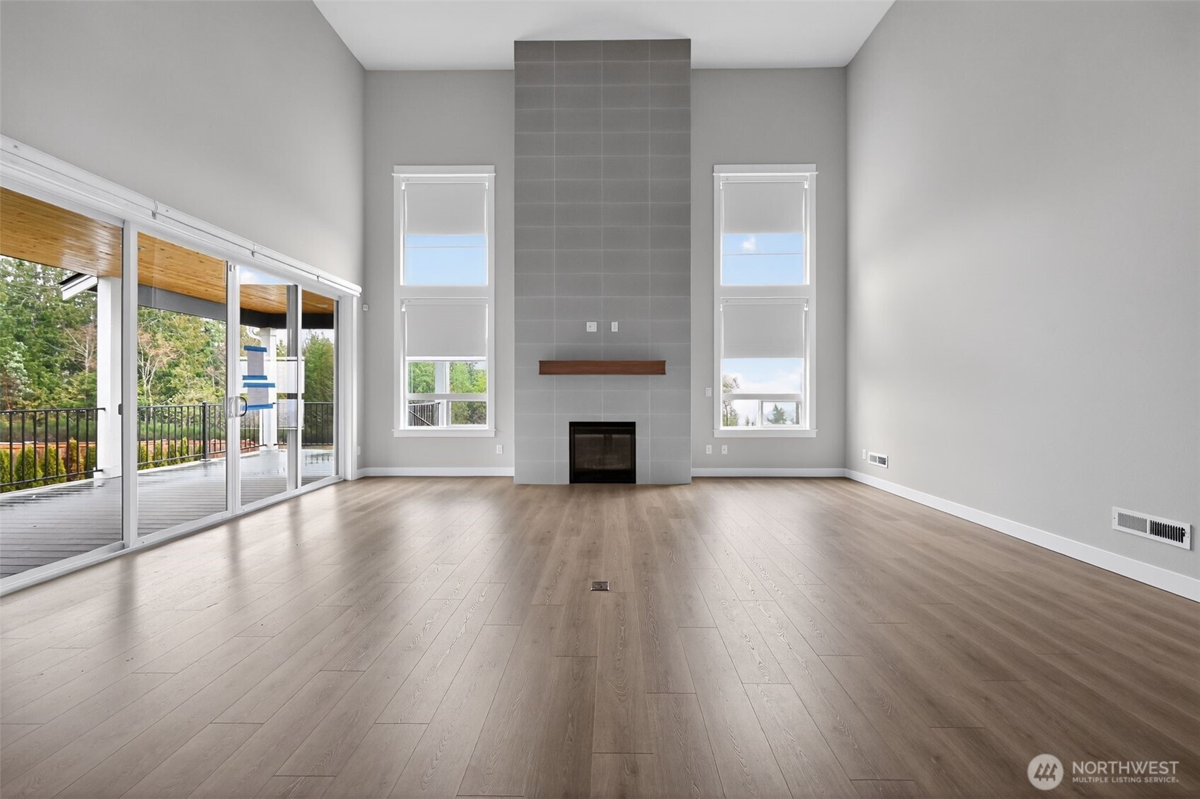 5550 NW Bonfire Court , Bremerton, WA 98312-2155