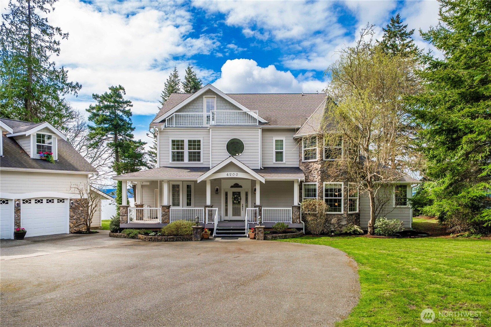 4200 S Camano Drive , Camano Island, WA 98282