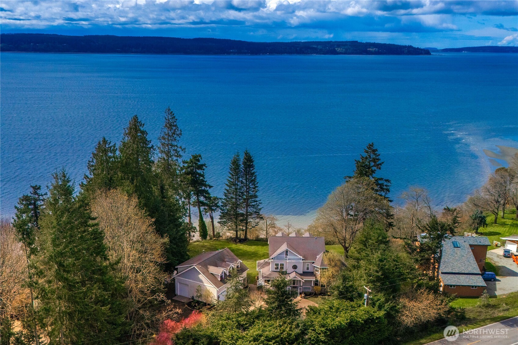 4200 S Camano Drive , Camano Island, WA 98282