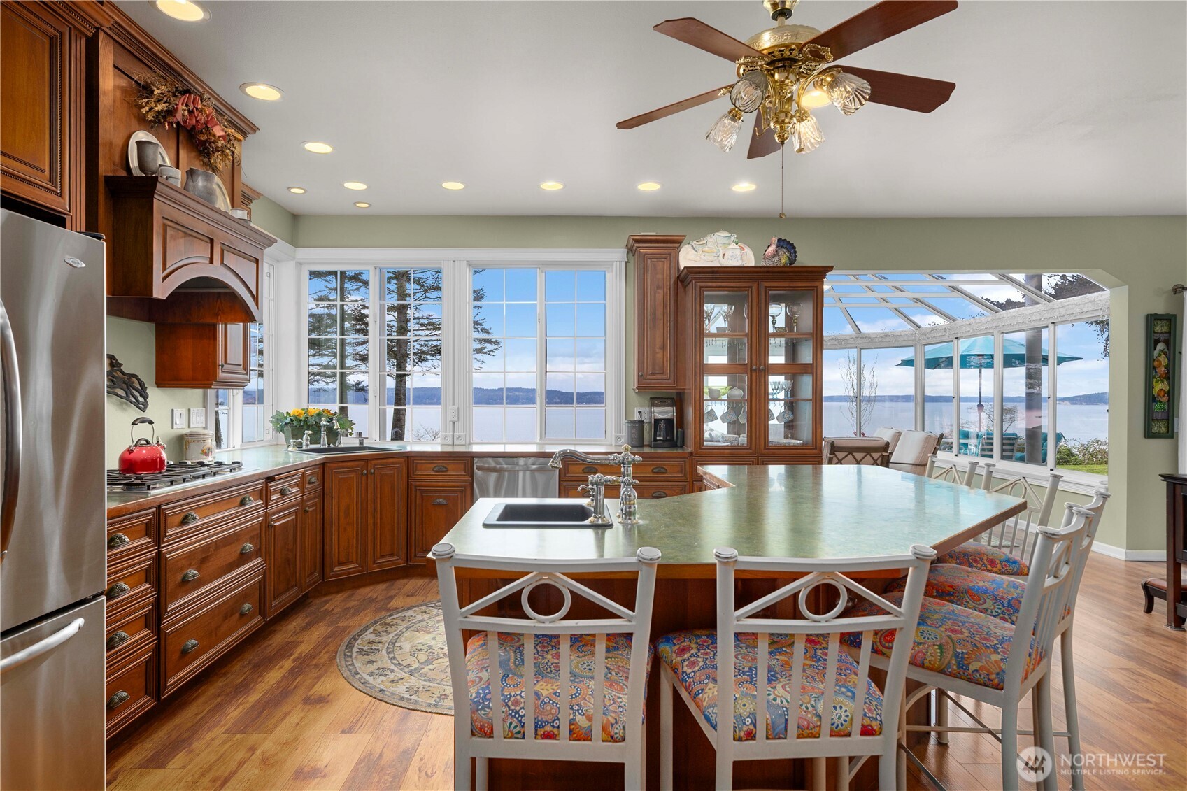 4200 S Camano Drive , Camano Island, WA 98282