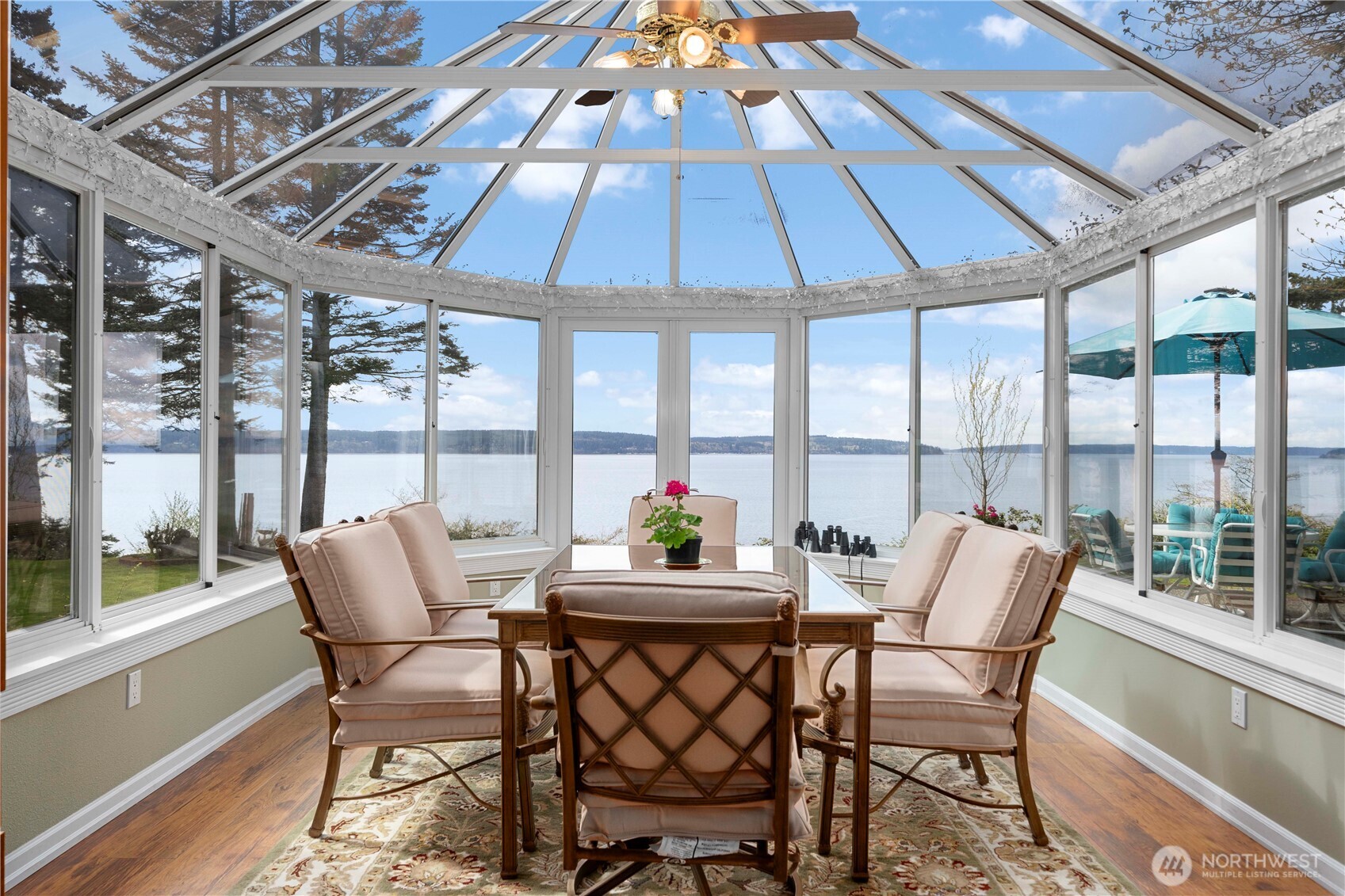 4200 S Camano Drive , Camano Island, WA 98282