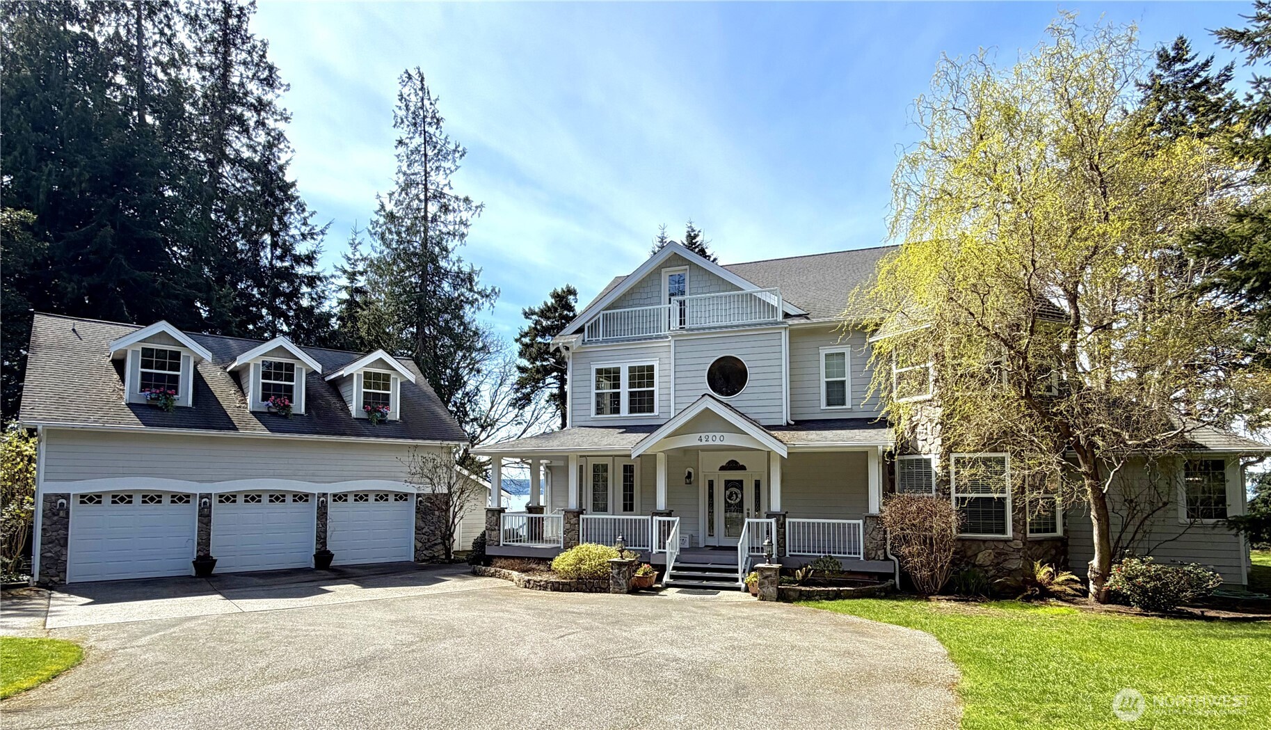 4200 S Camano Drive , Camano Island, WA 98282