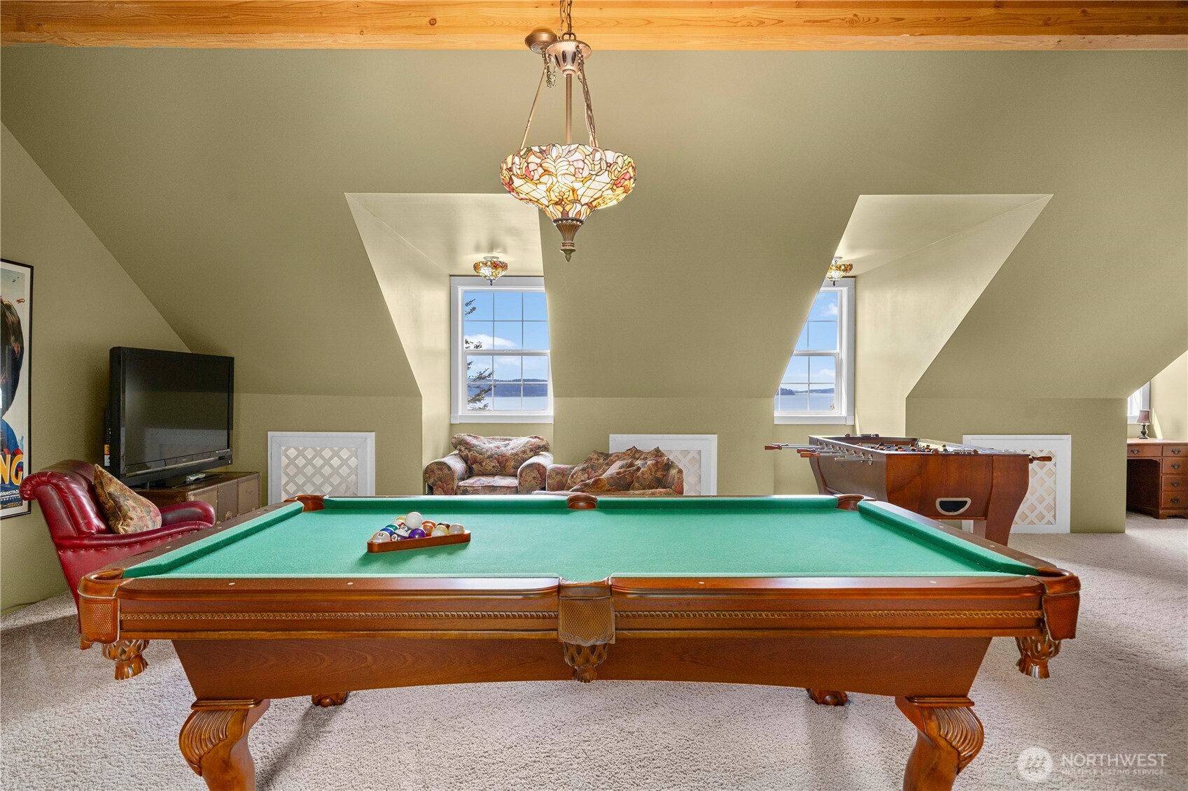 4200 S Camano Drive , Camano Island, WA 98282