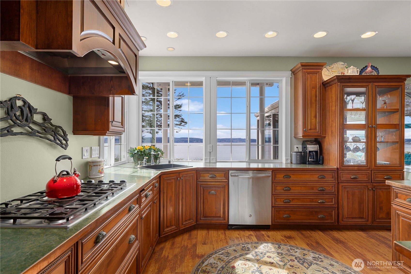 4200 S Camano Drive , Camano Island, WA 98282