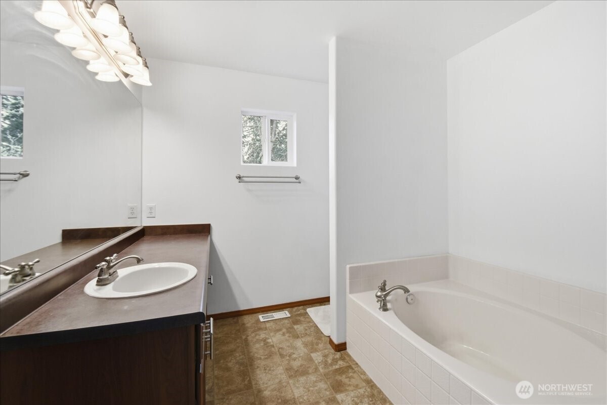 20130 52nd Avenue E, Spanaway, WA 98387