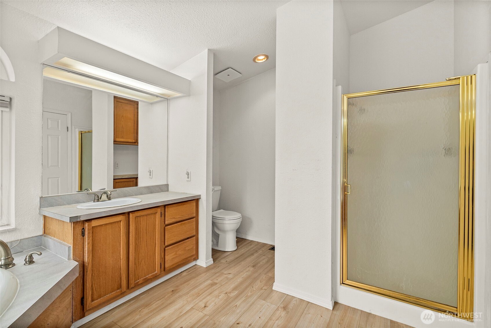 14846 N HWY 101 , Shelton, WA 98584