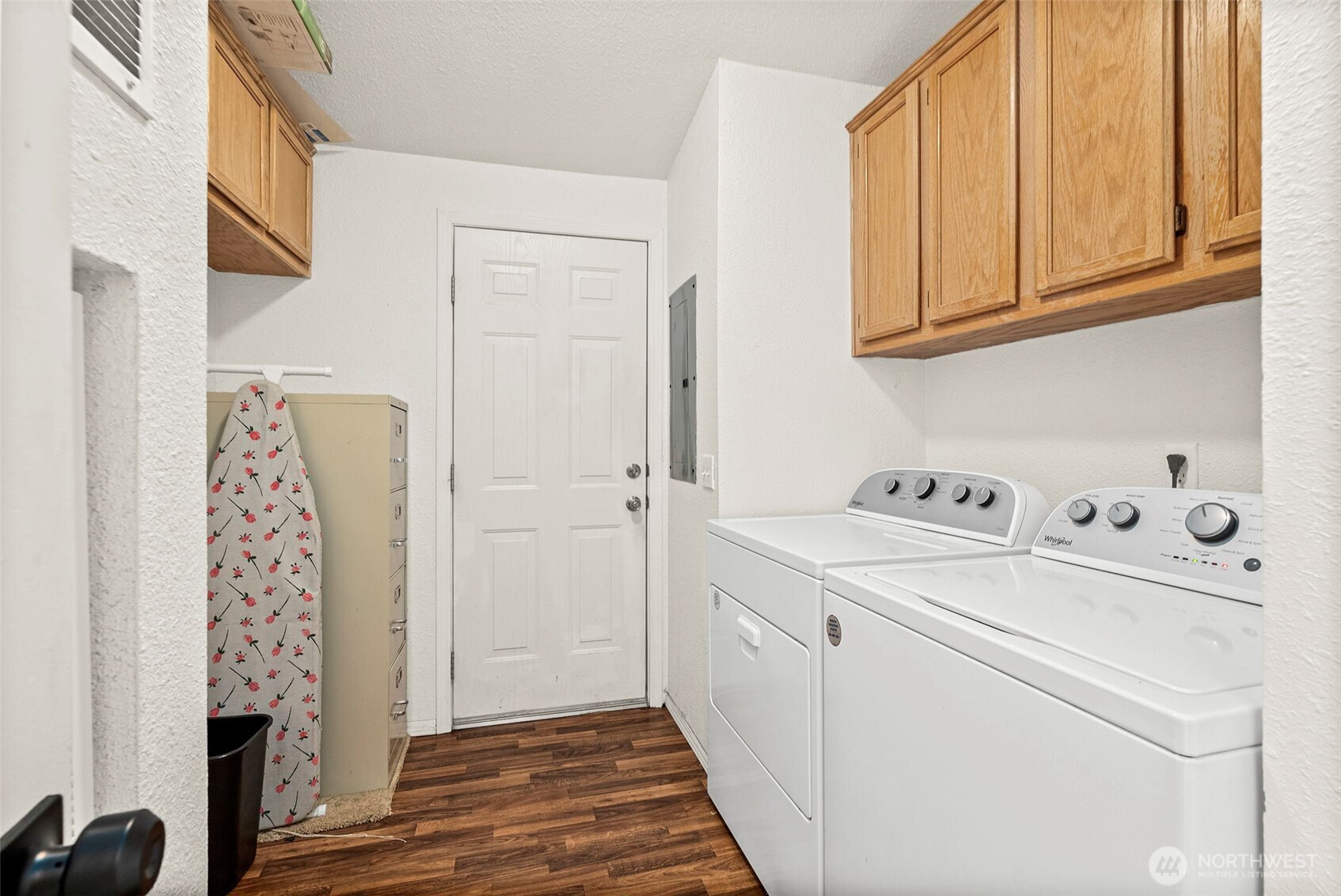 14846 N HWY 101 , Shelton, WA 98584
