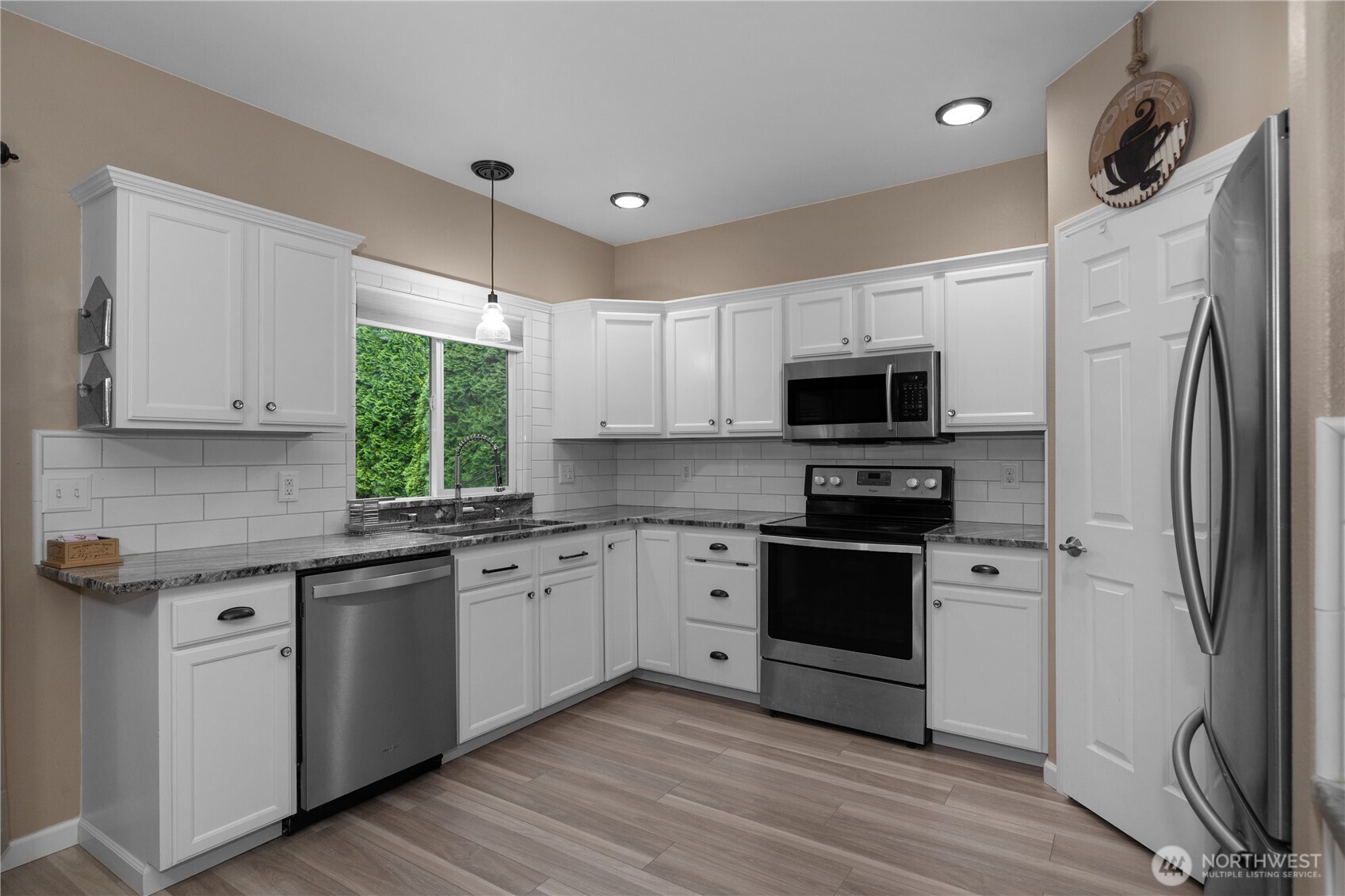 3627 Joshua Way SE, Olympia, WA 98501