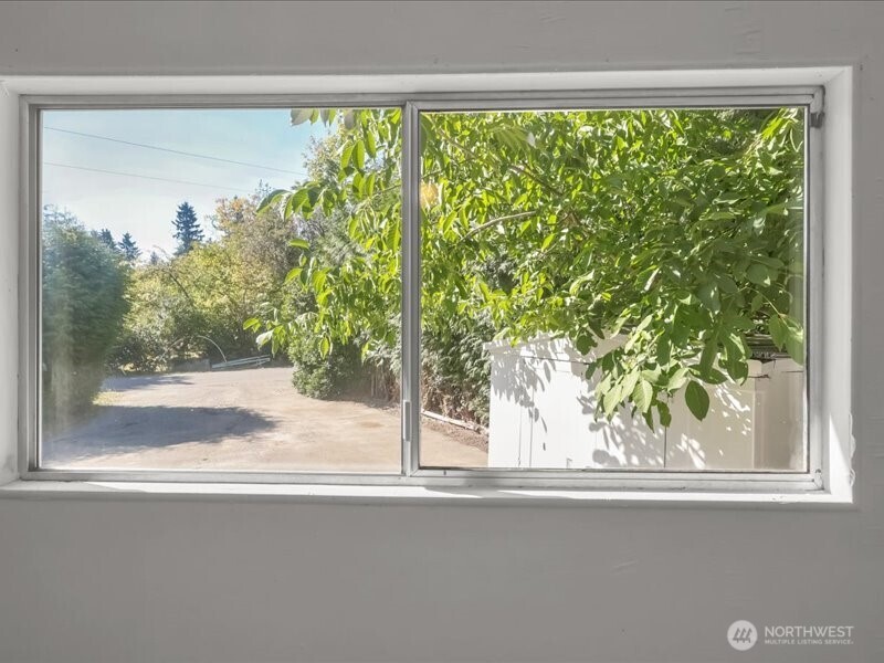 15430 SE 116th Street , Renton, WA 98059